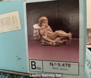 Lladro-Nativity-Set-fourth-image