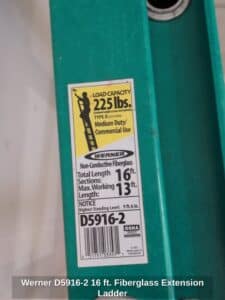 Werner-D-ft.-Fiberglass-Extension-Ladder-second-image