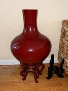 Chinese-Sang-de-Boeuf-Glazed-Porcelain-Vase-with-Wooden-Stand