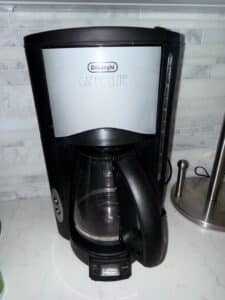 DeLonghi-Caffe-Elite-Cup-Programmable-Drip-Coffee-Maker