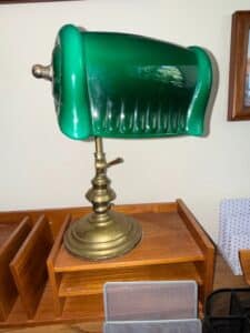 Emeralite-Style-Green-Glass-Bankers-Lamp