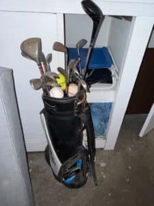 Titleist-Golf-Club-Set-with-Bag