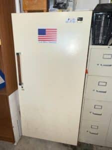 Vintage-Kelvinator-Refrigerator-second-image