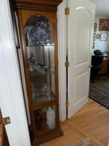 Vintage-Oak-Curio-Cabinet-with-Glass-Doors-and-Shelves