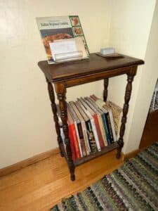 Vintage-Spindle-Leg-Side-Table-with-Cookbooks