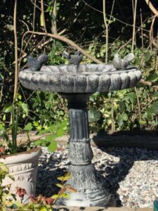 Cast-Stone-Bird-Bath-with-Bird-Finials-Fluted-Rim
