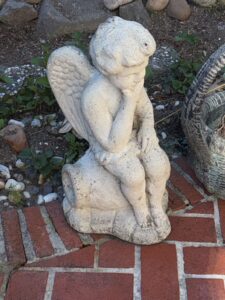 Cherub-Garden-Statue-with-Wings