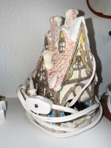 Christmas-Village-House-Light