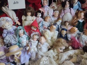 Collection-of-Vintage-Porcelain-Dolls