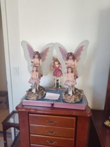Dezine-The-Fairy-Collection-Figurine-Group