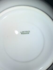 Limoges-France-Porcelain-Dinnerware-Set-second-image
