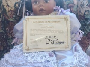 Melissa-Jane-Vanessa-Porcelain-Doll-second-image