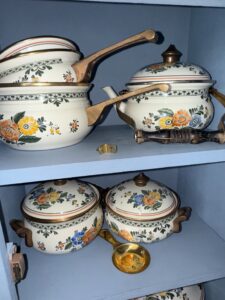 Vintage-ASTA-Enamelware-Cookware-Set-with-Floral-Motif