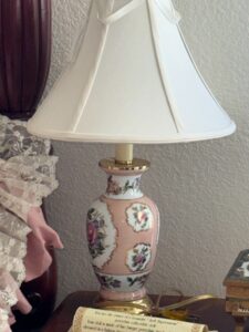Vintage-Porcelain-Table-Lamp-with-Floral-Motif