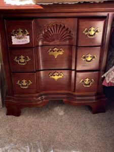 Vintage-Shell-Carved-Cherry-Wood-Blockfront-Nightstand-with-Brass-Hardware