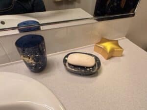 Celestial-Themed-Bathroom-Accessories-Set-Navy-Blue-Stars-and-Moon-Tumbler-Soap-Dish-and-Gold-Star-Trinket-Box