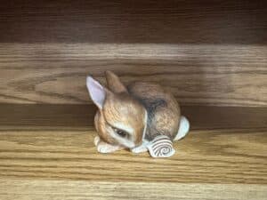 Harvey-Knox-Brown-Bunny-Figurine