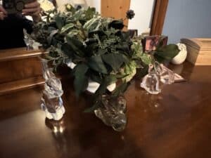 Set-of-Three-Glass-Rabbits