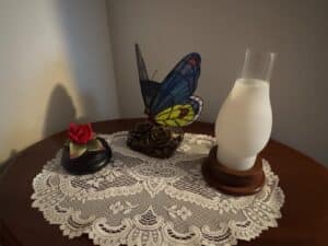Stained-Glass-Butterfly-Lamp