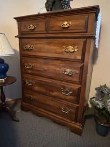 Vintage-Bassett-Furniture-Americana-Style-Highboy-Dresser