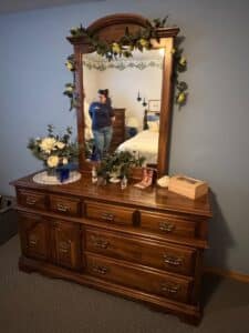 Vintage-Broyhill-Chapel-Hill-Drawer-Dresser-with-Mirror