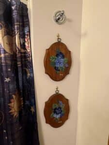 Vintage-Hand-Painted-Floral-Plaques-Set-of-