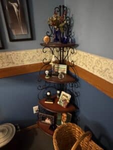 Wrought-Iron-Bakers-Rack-Corner-Shelf