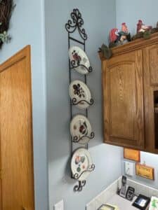 Wrought-Iron-Vertical-Plate-Rack-with-Fruit-Motif-Plates