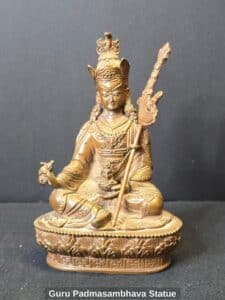 Guru-Padmasambhava-Statue