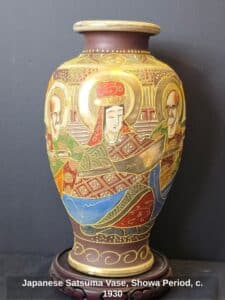 Japanese-Satsuma-Vase-Showa-Period-c