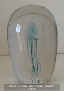 Glass-Jellyfish-Paperweight-Dynasty-Gallery-1