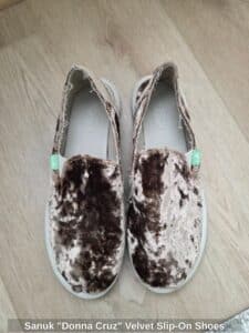 Sanuk-Donna-Cruz-Velvet-Slip-On-Shoes