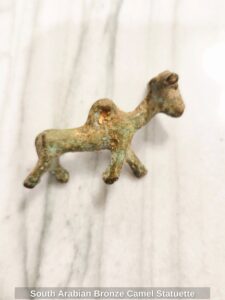 South-Arabian-Bronze-Camel-Statuette