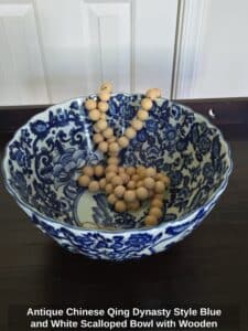 Antique-Chinese-Qing-Dynasty-Style-Blue-and-White-Scalloped-Bowl-with-Wooden-Beads