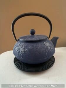 Cast-Iron-Tea-Kettle-with-Koi-Fish-Motif