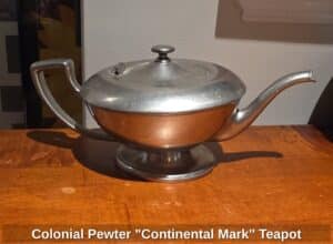 Colonial-Pewter-Continental-Mark-Teapot