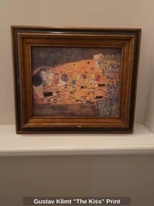 Gustav-Klimt-The-Kiss-Print