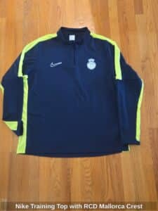 Nike-Training-Top-with-RCD-Mallorca-Crest