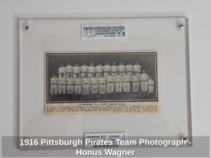 Pittsburgh-Pirates-Team-Photograph-Honus-Wagner