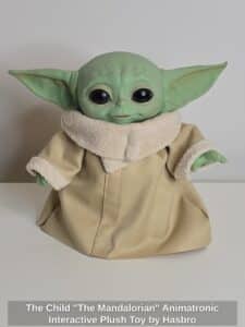 The-Child-The-Mandalorian-Animatronic-Interactive-Plush-Toy-by-Hasbro