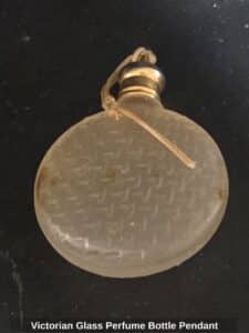 Victorian-Glass-Perfume-Bottle-Pendant