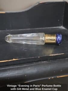 Vintage-Evening-in-Paris-Perfume-Bottle-with-Gilt-Metal-and-Blue-Enamel-Cap
