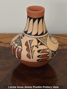 Lorela-Sosa-Jemez-Pueblo-Pottery-Vase-Copy