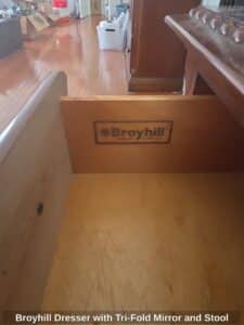 Broyhill-Dresser-with-Tri-Fold-Mirror-and-Stool-sixth-image