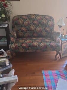 Vintage-Floral-Loveseat