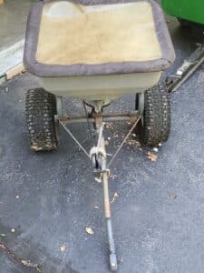 Agri-Fab-Tow-Behind-Broadcast-Spreader