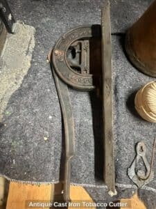 Antique-Cast-Iron-Tobacco-Cutter