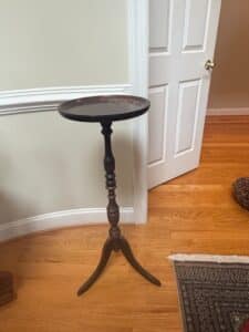 Antique-Mahogany-Tripod-Wine-Table-or-Plant-Stand