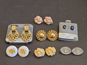 Assorted-Costume-Earrings-Lot-Including-Filigree-Dangles-Rose-Motifs-and-Lapis-style-Studs