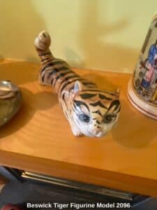 Beswick-Tiger-Figurine-Model